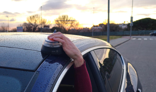 baliza V16 homologada con geolocalización