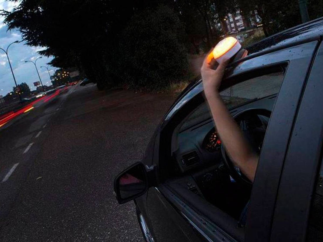 baliza de emergencia v16